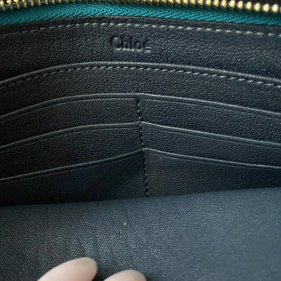 Chloé Clutch with Card Slots - Picture 9 of 16